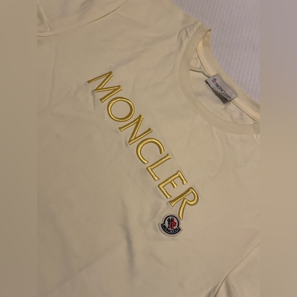 Moncler embroidered-logo cotton T-shirt, Size XS/ 14y - Picture 5 of 9